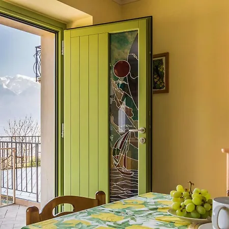 Albergo Diffuso Borgo Piovere In Tignale Exterior photo