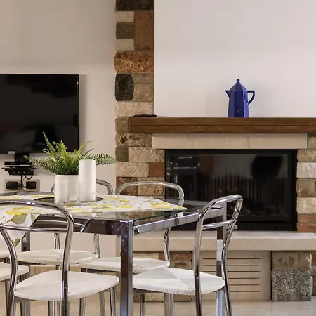 Albergo Diffuso Borgo Piovere In Tignale Room photo