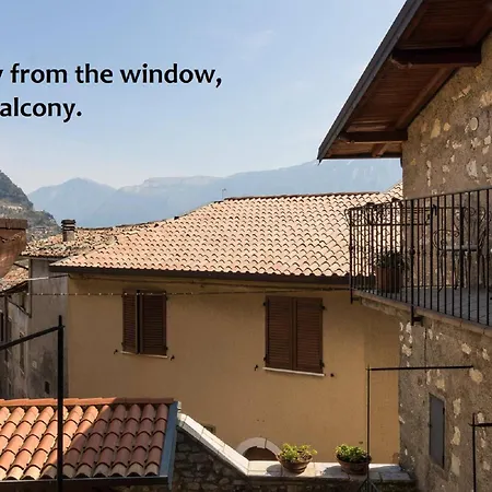 Albergo Diffuso Borgo Piovere In Tignale Room photo