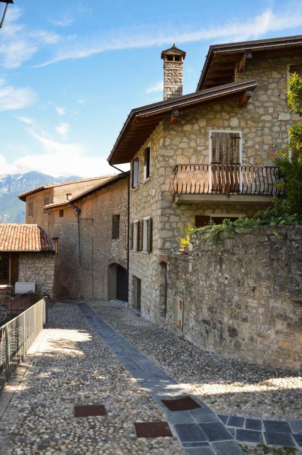 Diffuso Borgo Piovere In Apartment Tignale