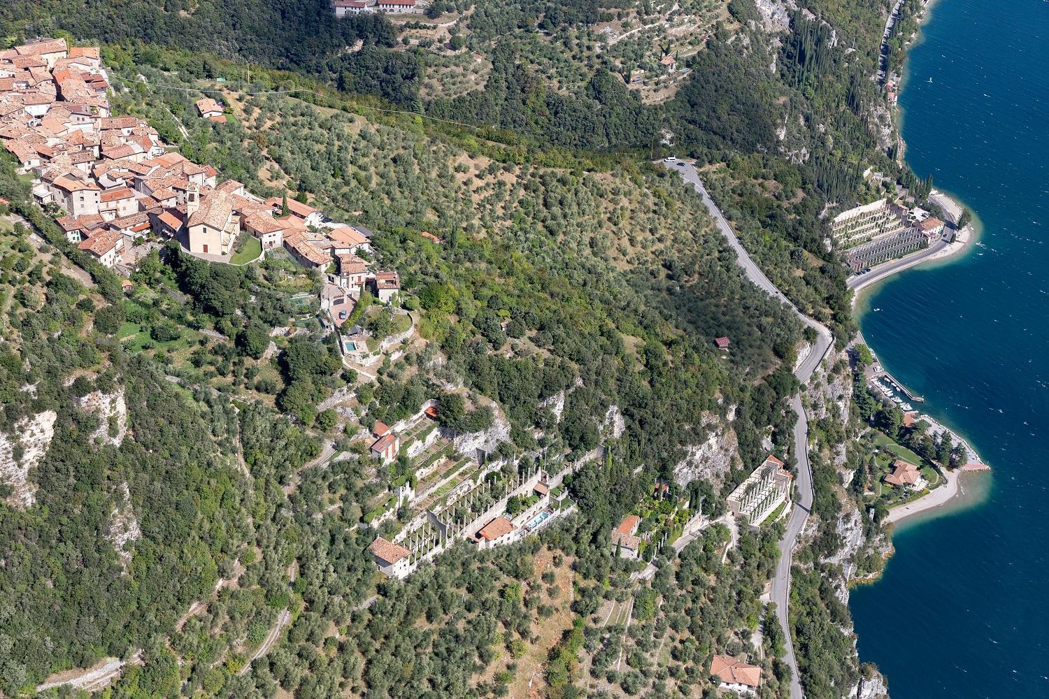 Diffuso Borgo Piovere In
