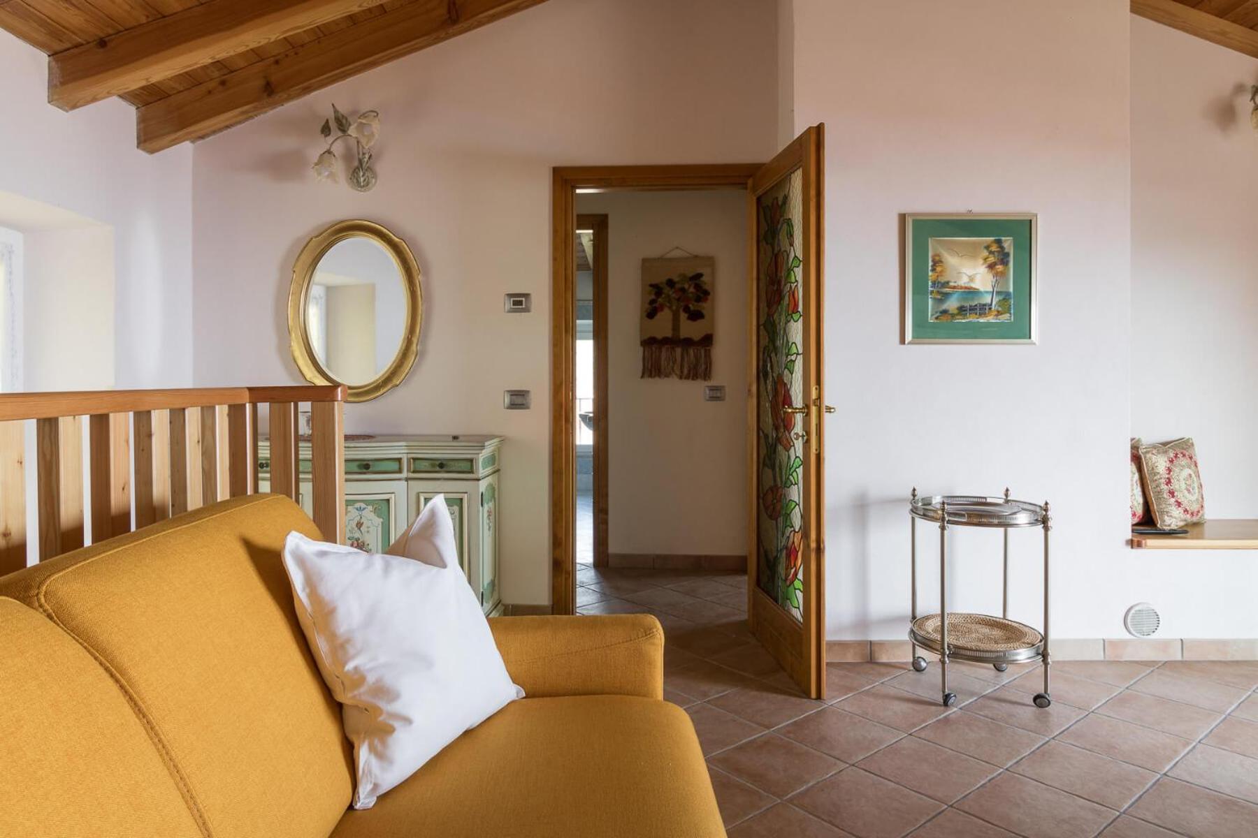 Apartment Diffuso Borgo Piovere In *