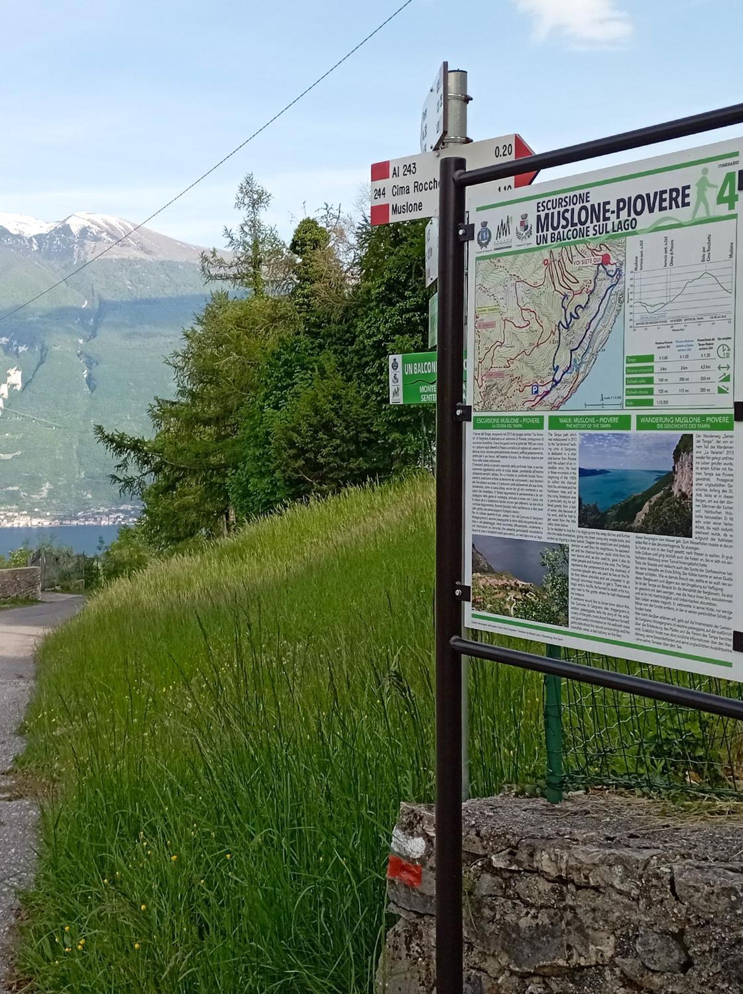 Diffuso Borgo Piovere In *