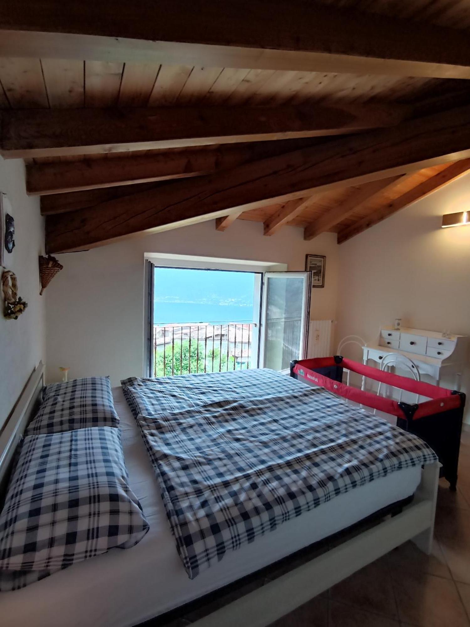 Apartment Diffuso Borgo Piovere In *